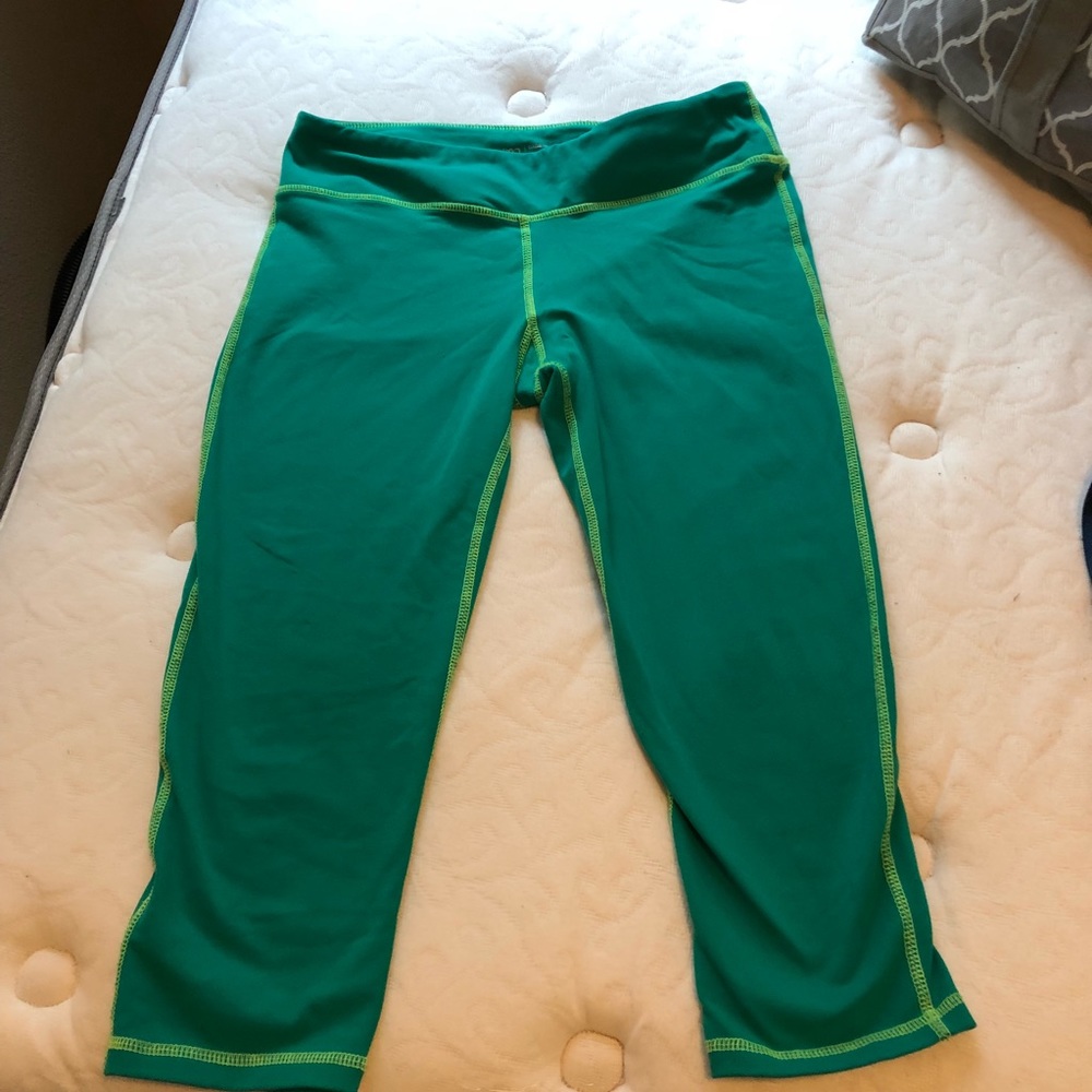 Albion Fit Capri Yoga Pants
